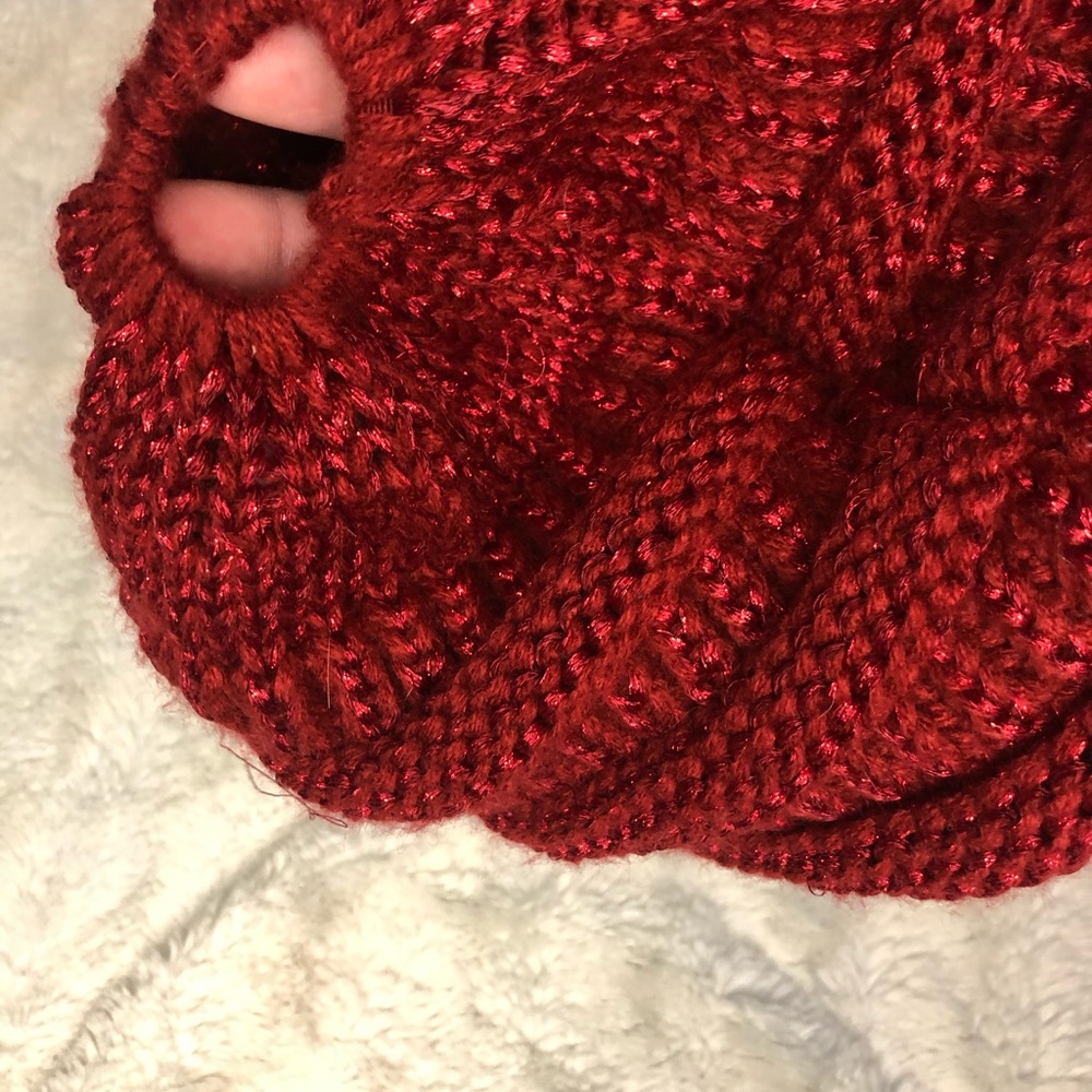 Beanie - Picture 2 of 2